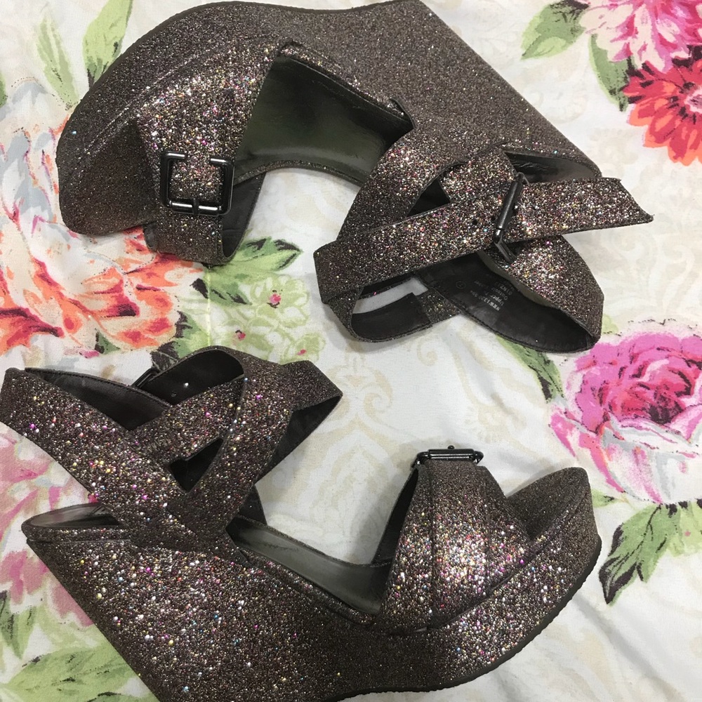 Multicolored Wedges
